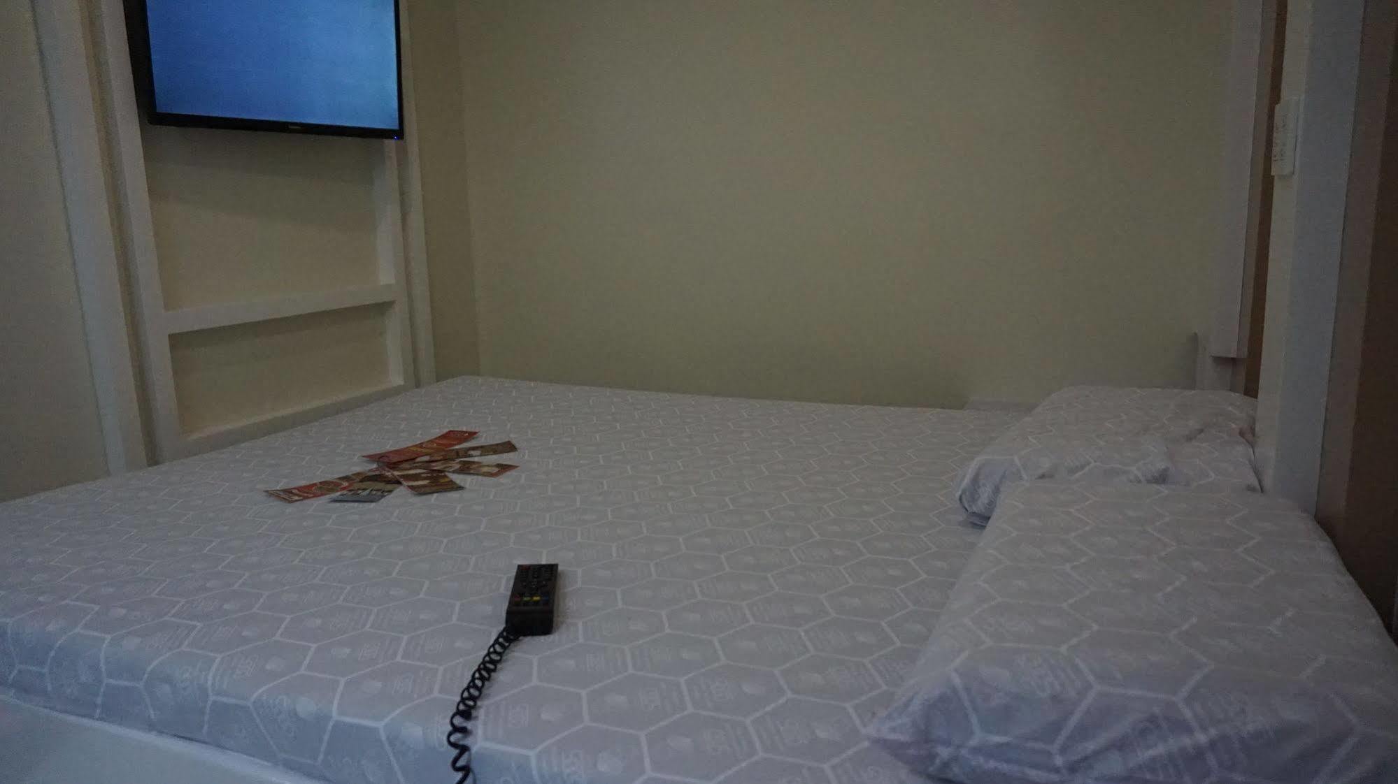 Hotel Sogo Edsa Caloocan Экстерьер фото